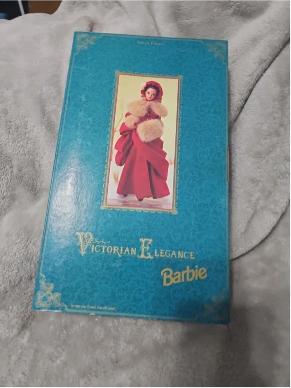 1994 Victorian Elegance Barbie #12579 Hallmark Special Edition NRFB Vintage